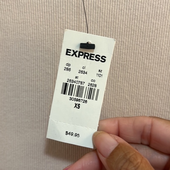 Express ruffle sleeve blouse size XS new !! - Picture 2 of 4